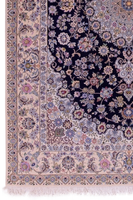 تصویر فرش دستباف نایین ۶ متری ۹لا مرینوس گل ابریشم طرح لچک ترنج(فروخته شد)