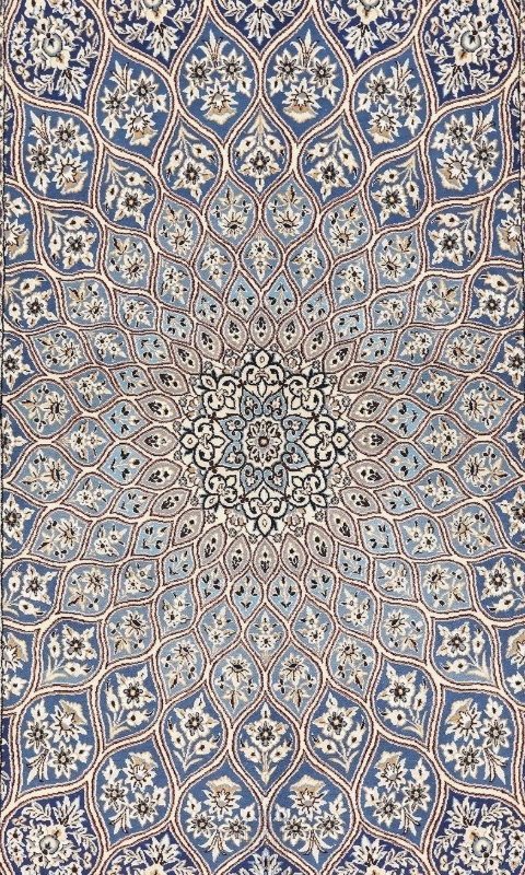 تصویر فرش دستباف نایین ۳ متری ۹لا طرح گنبد