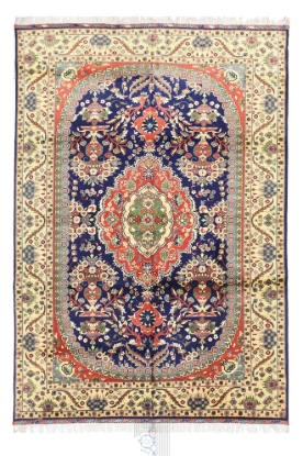 تصویر فرش دستباف ترکمن ۶ متری ۵۰رج کرک یک گله گلدانی سورمه ای