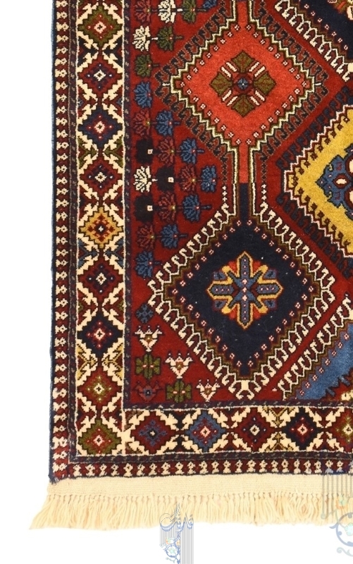 تصویر فرش دستباف یلمه ذرع و نیم ۳۰رج پشم طرح حوض درهم لاکی(فروخته شد)