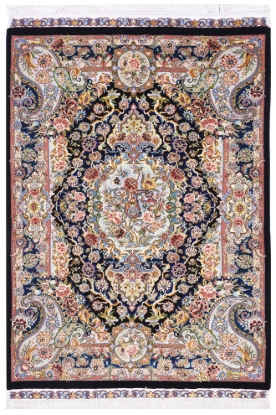 تصویر فرش دستباف تبریز ذرع و نیم  کرک و ابریشم طرح سالاری مشکی