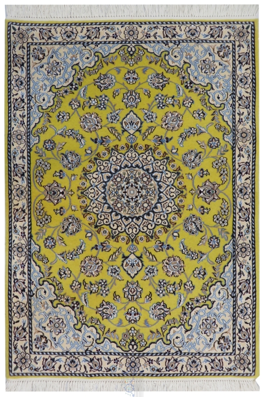 تصویر فرش دستباف نایین ذرع و چارک  ۹لا طرح لچک ترنج پشم و ابریشم طلایی