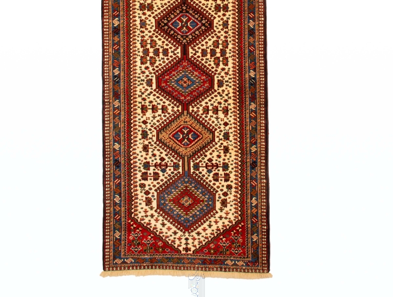 تصویر فرش دستباف یلمه کناره ۳متری ۳۵رج پشم طرح تک حوضی کرم