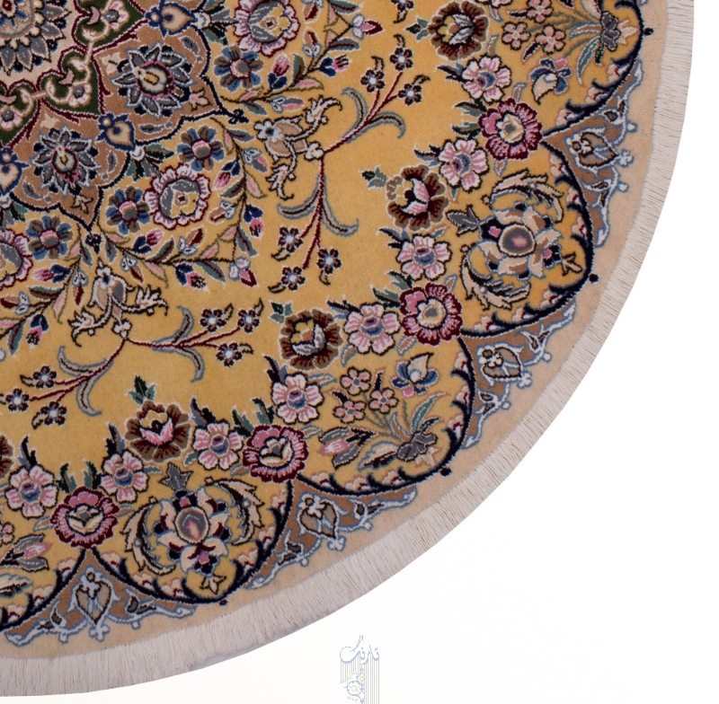تصویر فرش دستباف نایین دایره ۱/۵ متری ۹لا پشم و ابریشم طرح لچک ترنج طلایی