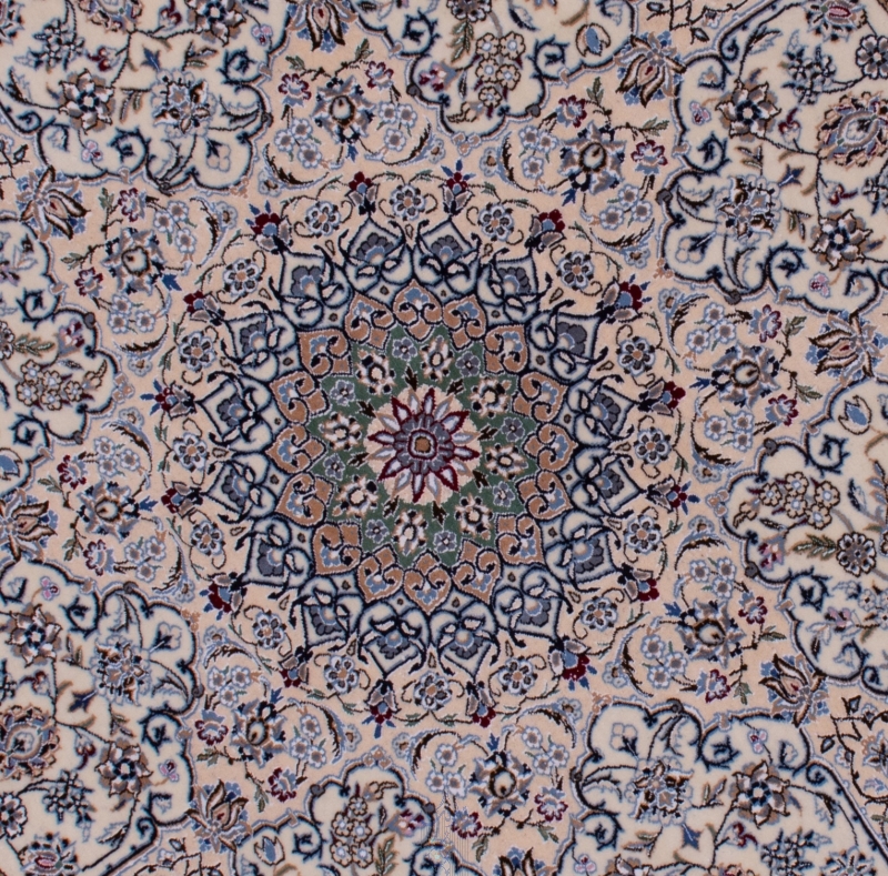 تصویر فرش دستباف نایین دایره ۲ متری ۹لا پشم و ابریشم طرح لچک ترنج کرم